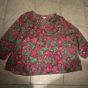 Bright paisley print blouse 🌸